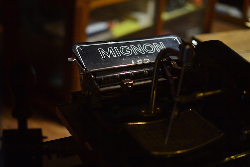 Musée motobécane à Saint-Quentin machine à écrire Mignon