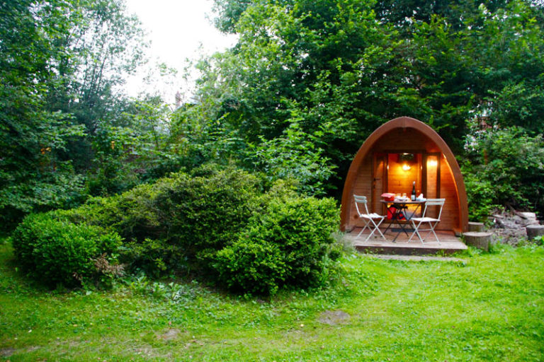 repas devant la cabane