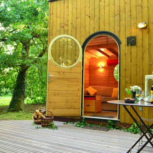 nuit insolite cabane au bord de l'eau