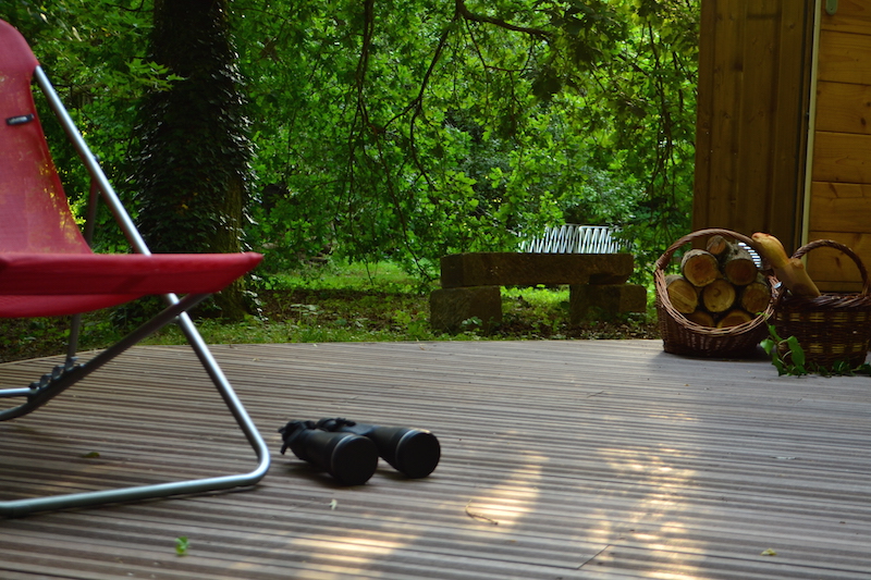 terrasse-detente-en-chaise-longue