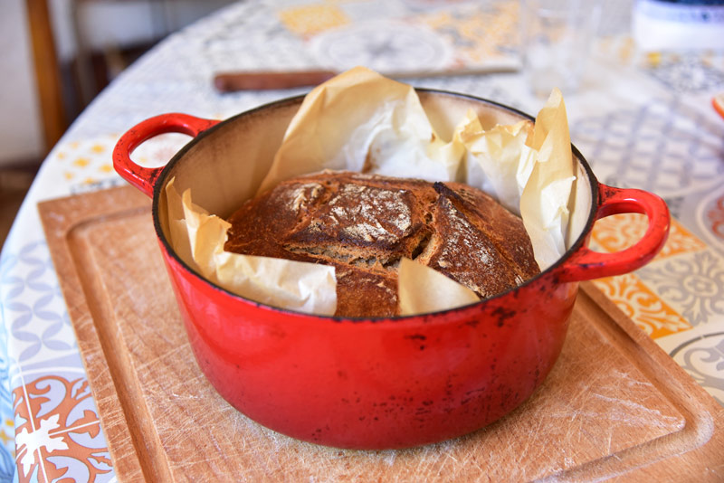 faire son pain en cocotte Le Creuset