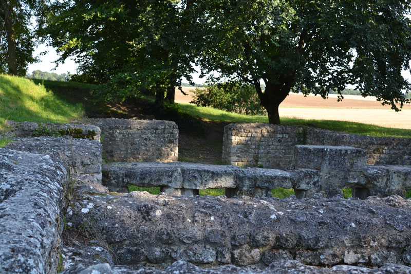 ruines-de-champlieu-thermes