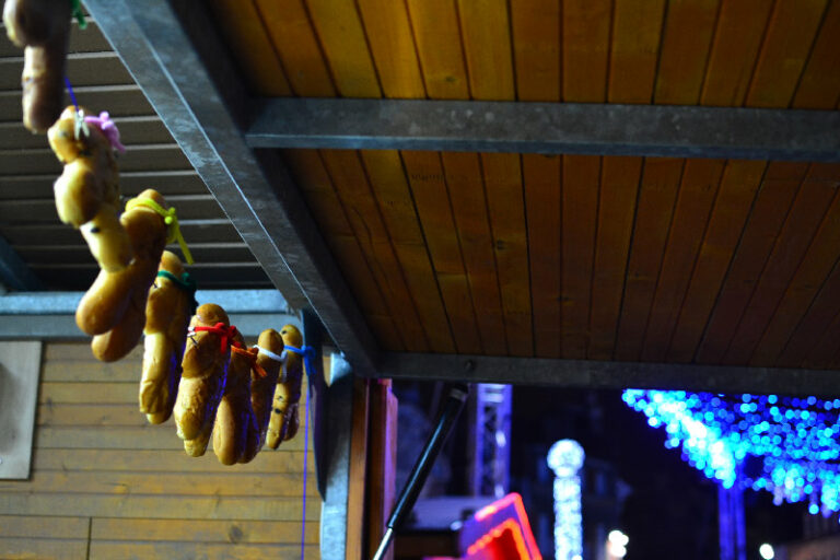 Marché de Noël de SaintQuentin fééries & traditions